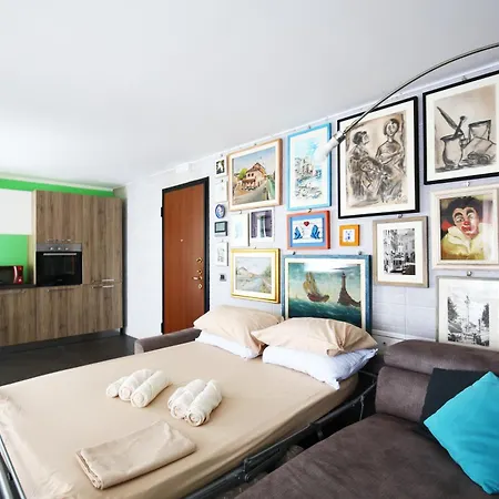 Evasione Sul Naviglio Lägenhet