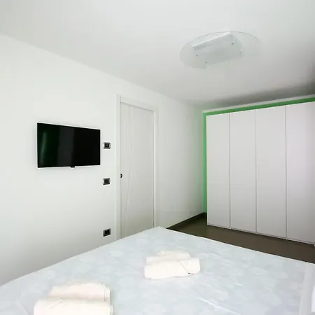 Apartament Evasione Sul Naviglio Mediolan
